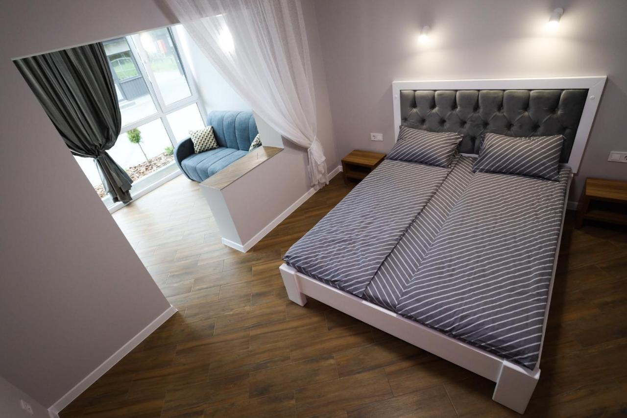 Apartments Ocheret Svityaz' Ngoại thất bức ảnh